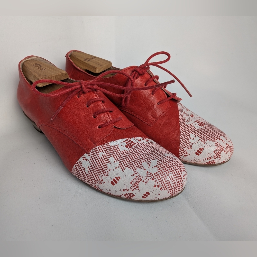 BRAKO Made In Spain Red Leather Heel Shoes Women Size 42 = 11, 11.5 US Lace Up